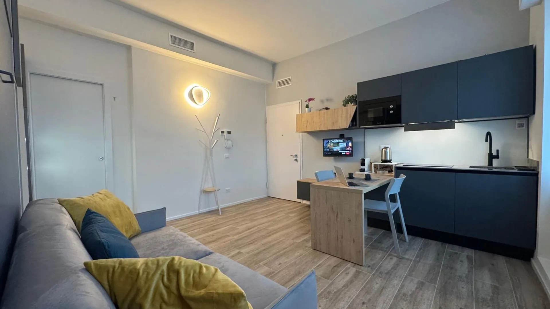 La Casa Di Giorgia - Homy Milano Apartment Italy